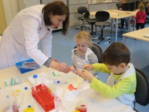 Kindergarten Dobl_Besuch FH Joanneum3